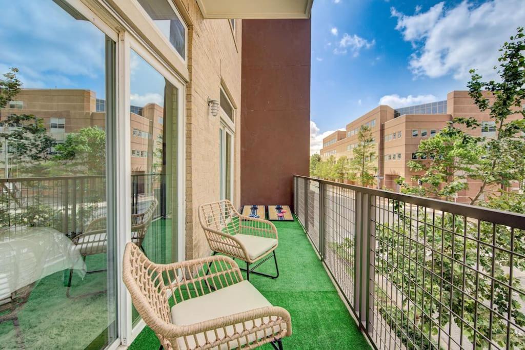 Trendy Downtown 1Bd/Freeparking/Wi-Fi/Pool Apartment Houston Bagian luar foto